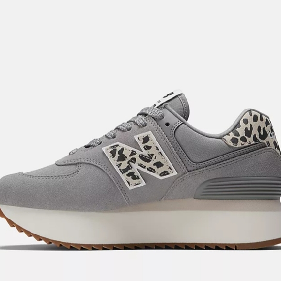 New Balance 574 Platform Women's Sz/ WL574ZDB - Picture 2 of 12